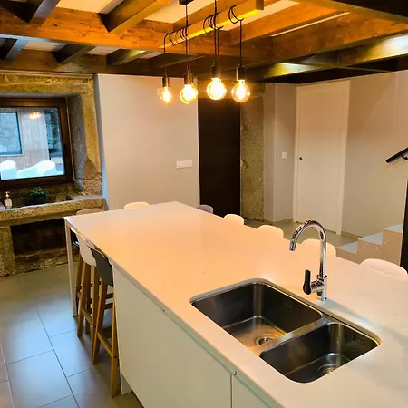 A Casa De Elisa Laxe